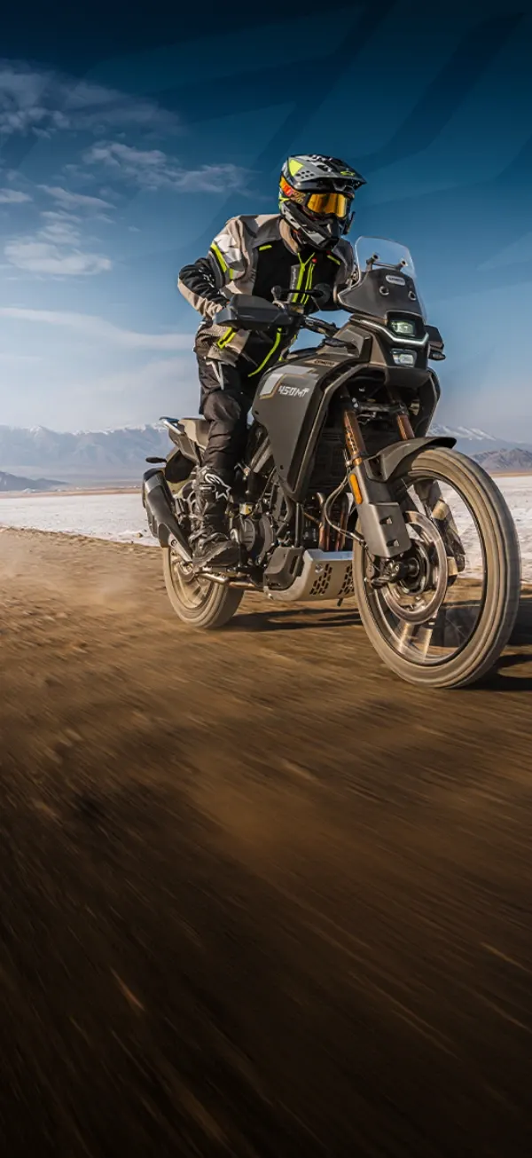 CFMOTO 450MT